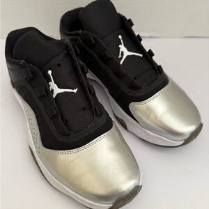 Jordan Women's Black and Silver Athletic Shoes No strings